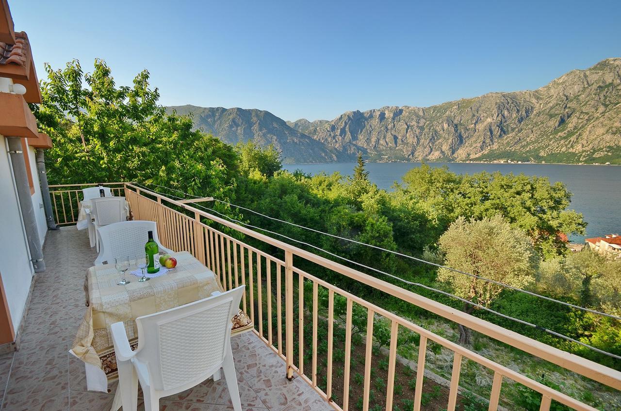 Apartmani Prcanj Kotor Exterior foto